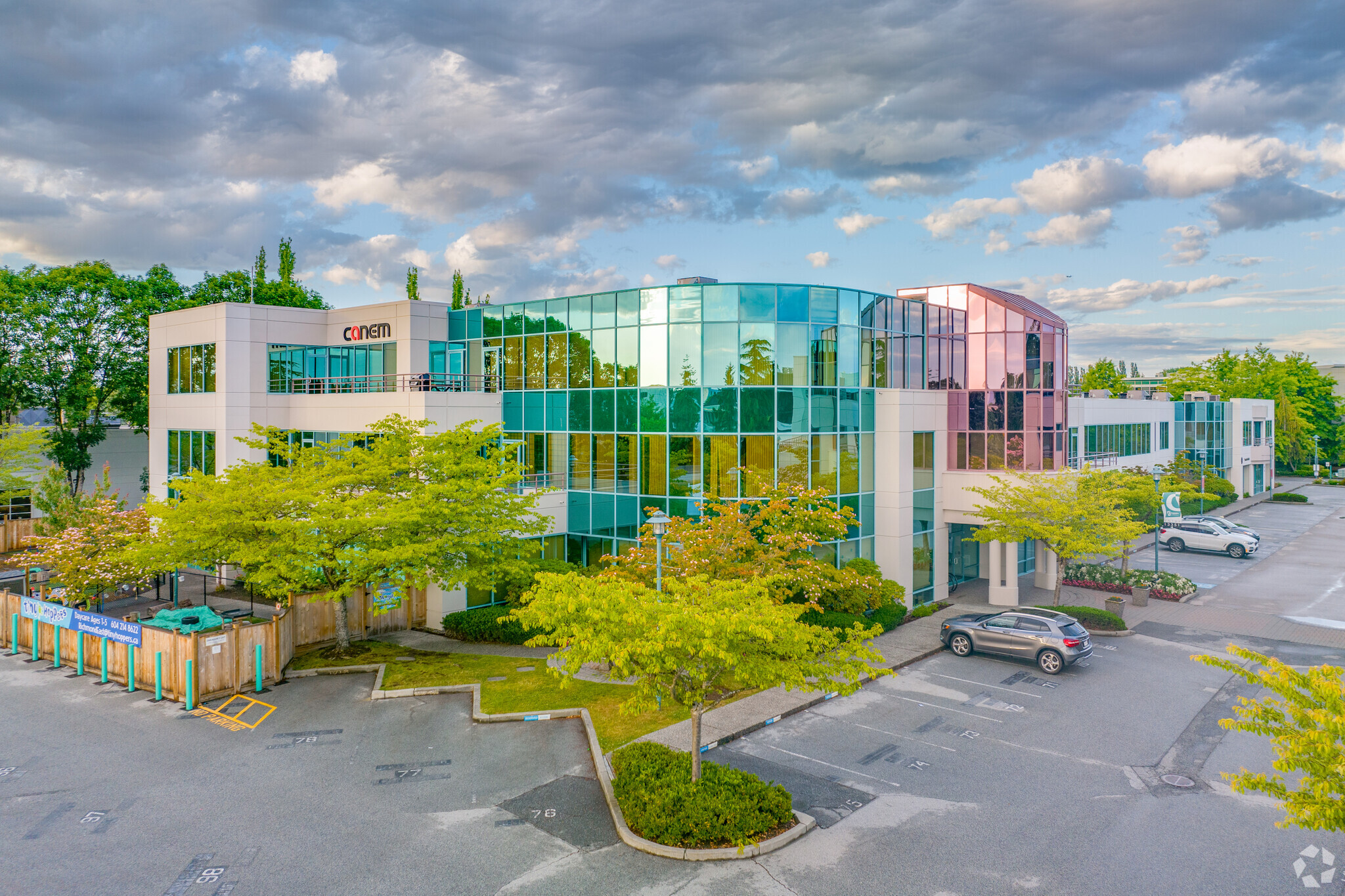 13351 Commerce Pky, Richmond, BC for lease Building Photo- Image 1 of 17