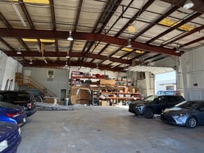 6438 N 126th Ave, Largo, FL for lease Interior Photo- Image 1 of 6