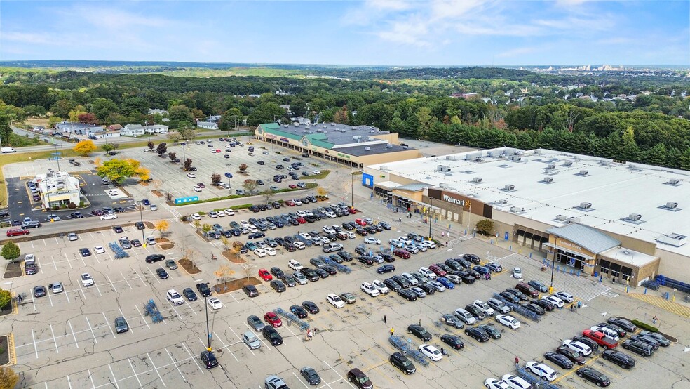 1776-1820 Plainfield Pike, Cranston, RI for lease - Building Photo - Image 3 of 14