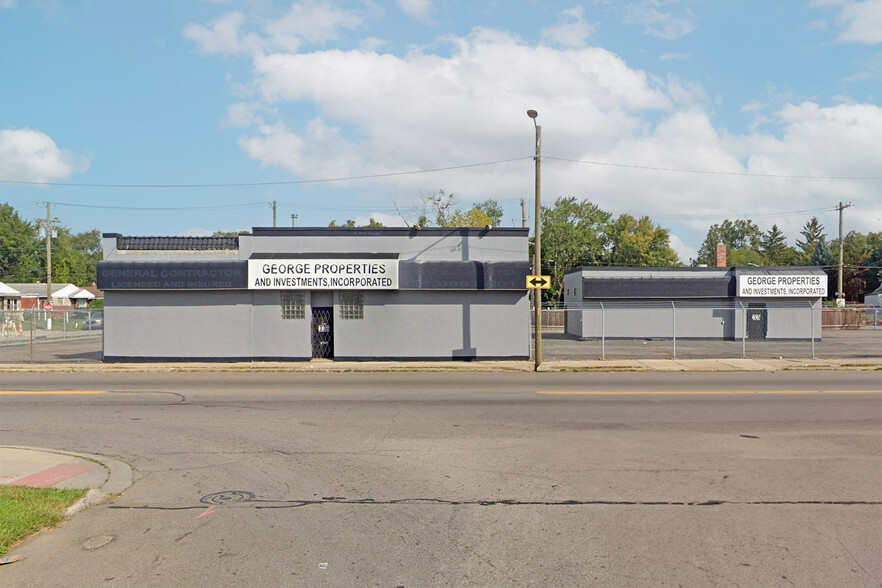 1313-1317 E 7 Mile Rd, Detroit, MI for lease - Building Photo - Image 1 of 1