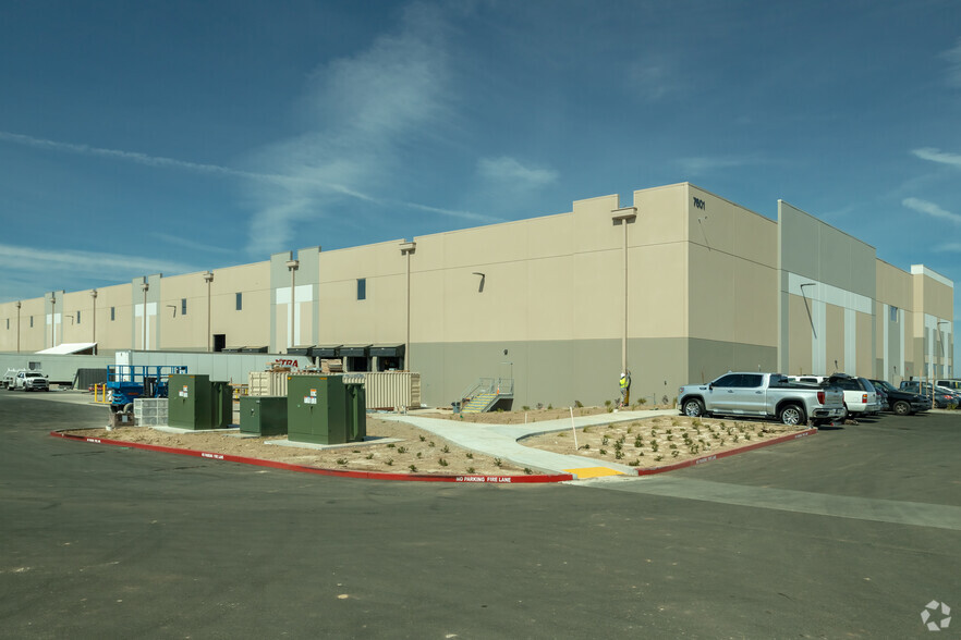 7000 Power Line Rd, Sacramento, CA for lease - Building Photo - Image 3 of 10