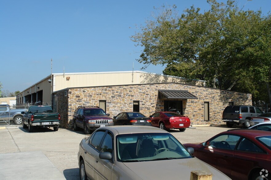 3615 Almeda Genoa Rd, Houston, TX 77047