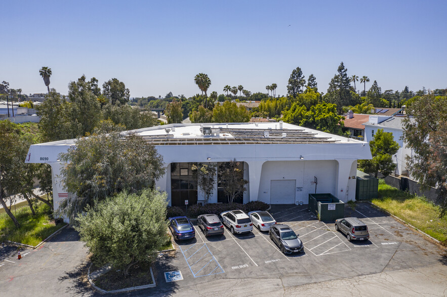 8690 Hayden Pl, Culver City, CA for sale - Building Photo - Image 1 of 16