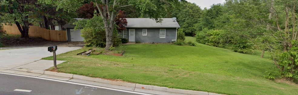 1520 Bells Ferry Rd, Marietta, GA for sale - Building Photo - Image 2 of 4