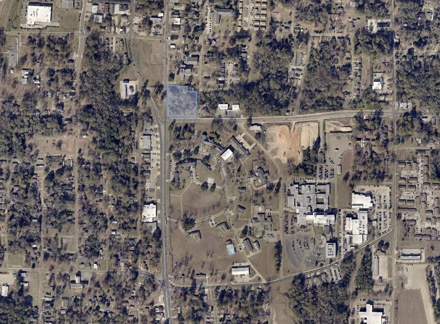 711 N Vienna St, Ruston, LA for sale Primary Photo- Image 1 of 2