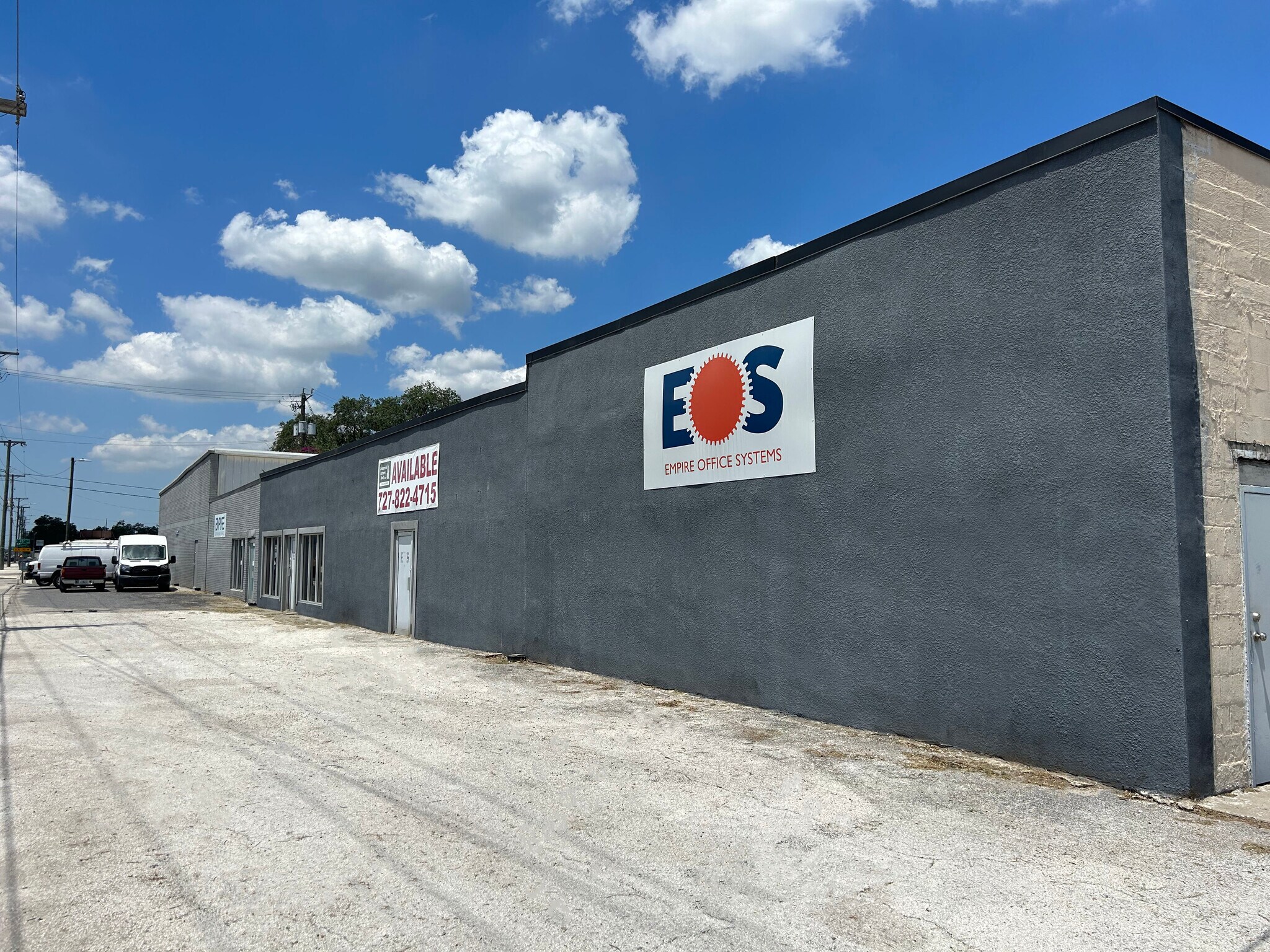 2814 E Hillsborough Ave Tampa Fl 33610 - v2piak2