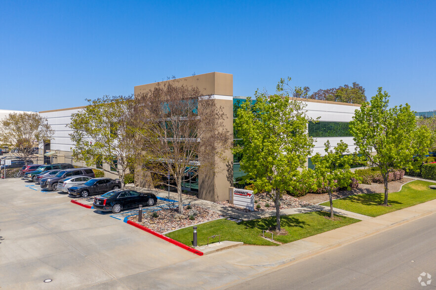 13370 Kirkham Way, Poway, CA for lease - Building Photo - Image 1 of 5