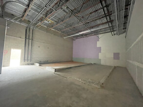 2101 W Imperial Hwy, La Habra, CA for lease Interior Photo- Image 1 of 3