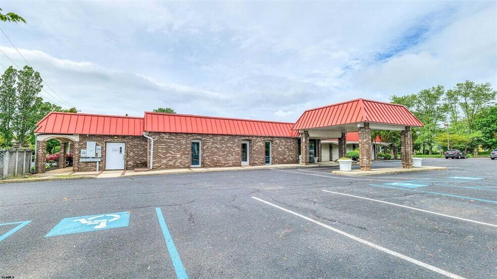 301-305 Central Ave, Egg Harbor Township, NJ for lease - Building Photo - Image 3 of 70
