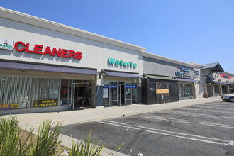 7060-7076 Sepulveda Blvd, Van Nuys, CA for lease Building Photo- Image 1 of 4