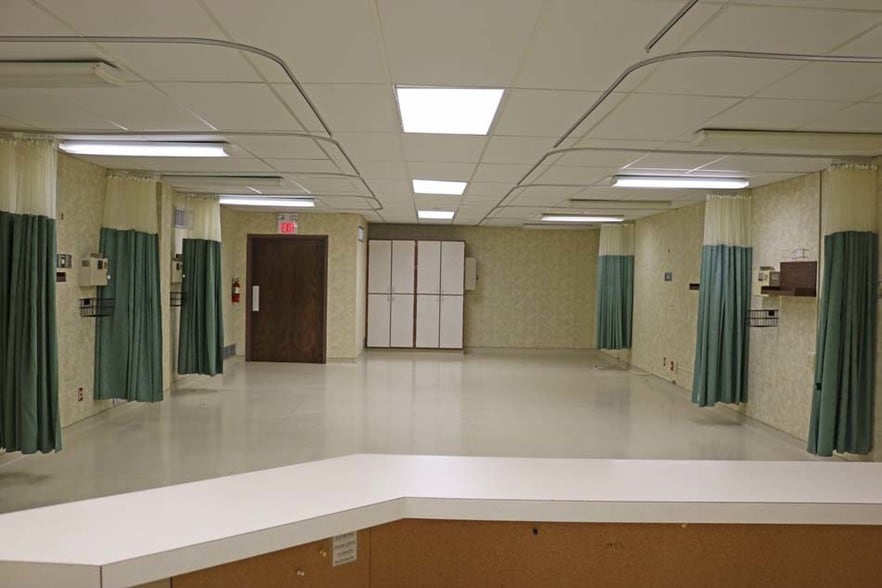 28 N 64th St, Belleville, IL for lease - Interior Photo - Image 2 of 9