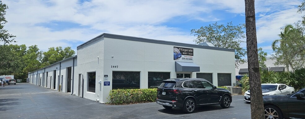 1447 Rail Head Blvd, Naples, FL for lease - Building Photo - Image 1 of 4