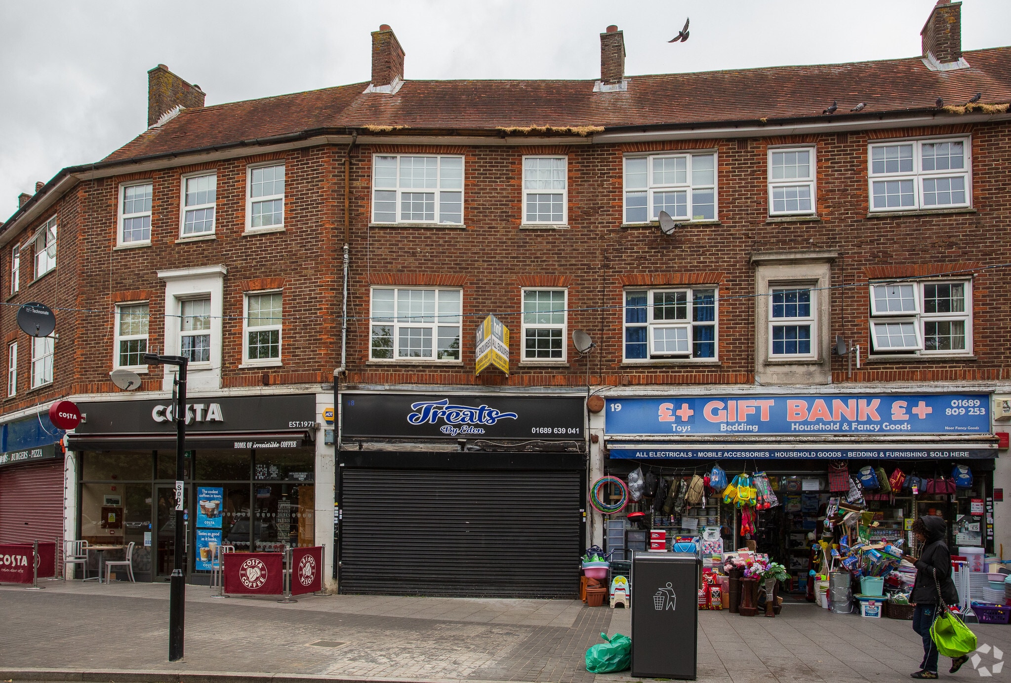 18 Central Para, Croydon for sale Primary Photo- Image 1 of 1