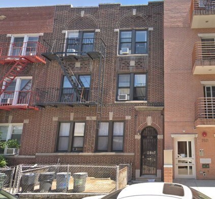 2519 34th St, Astoria, NY for sale - Building Photo - Image 1 of 1