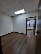 1800 Teague Dr, Sherman, TX for lease Interior Photo- Image 2 of 3