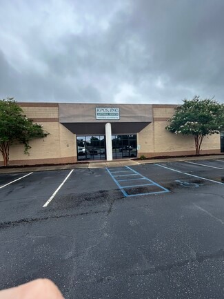More details for 1110 W Butler Rd, Greenville, SC - Flex for Lease
