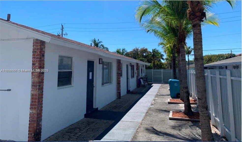 401 SE 23rd Ave, Boynton Beach, FL for sale - Building Photo - Image 1 of 15