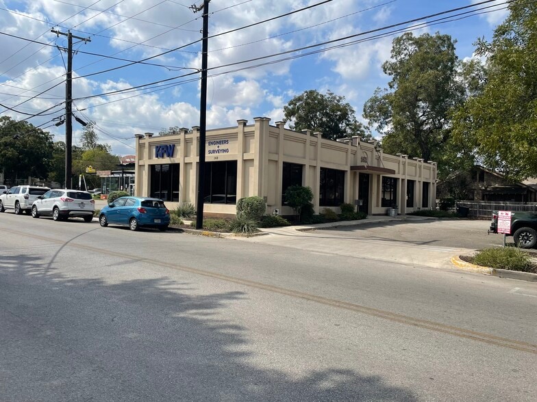 162 W Mill St, New Braunfels, TX 78130