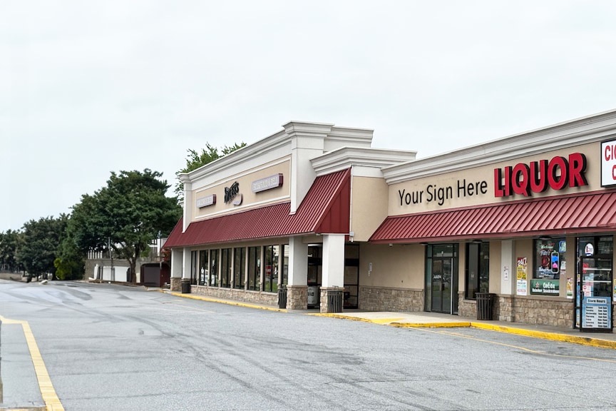 17086-17092 S DuPont Hwy, Harrington, DE for lease - Primary Photo - Image 1 of 6