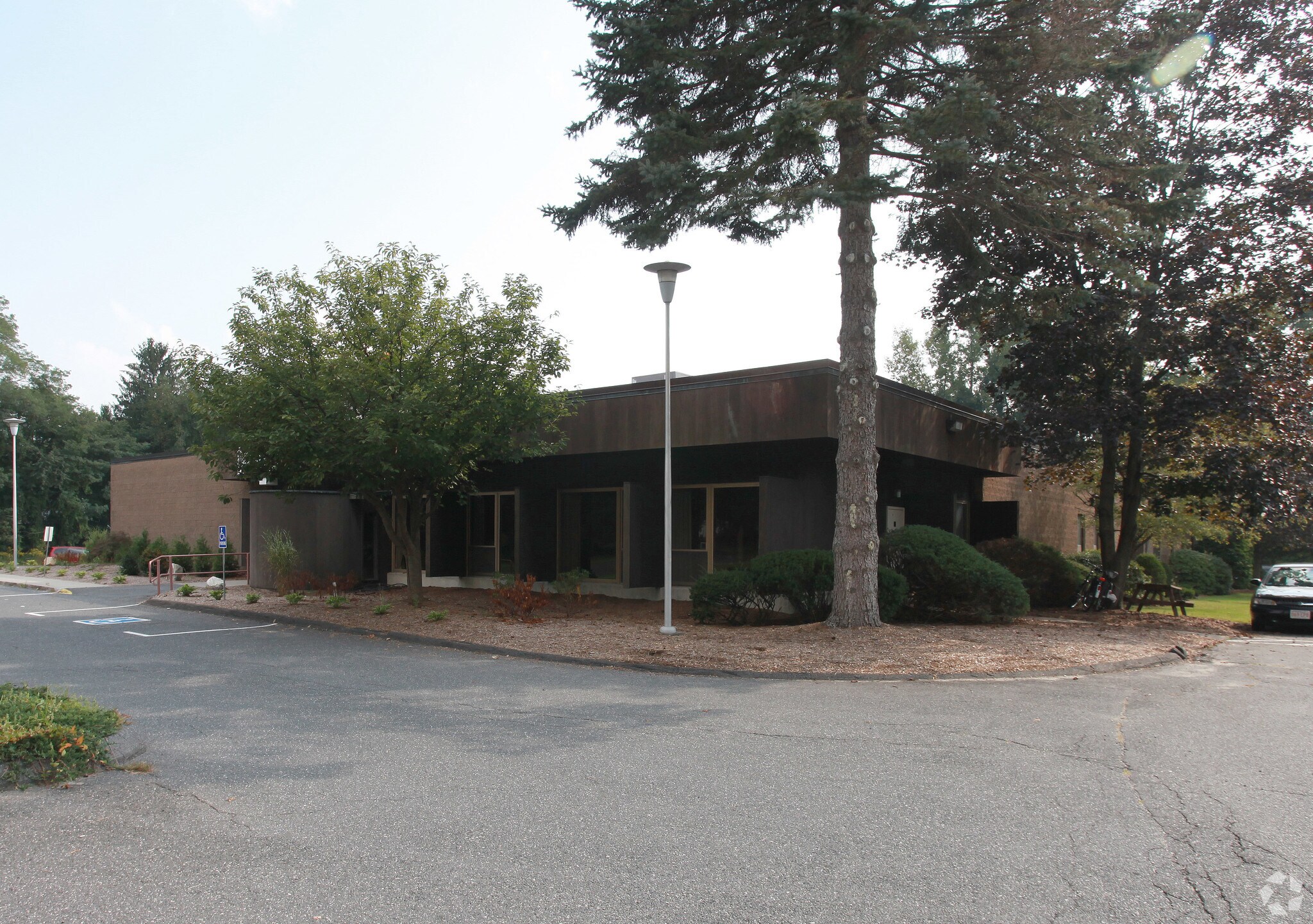 190 Nonotuck St, Northampton, MA for sale Primary Photo- Image 1 of 1