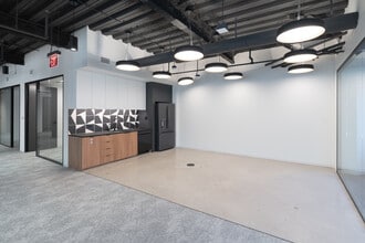 4401 N Fairfax Dr, Arlington, VA for lease Interior Photo- Image 1 of 9