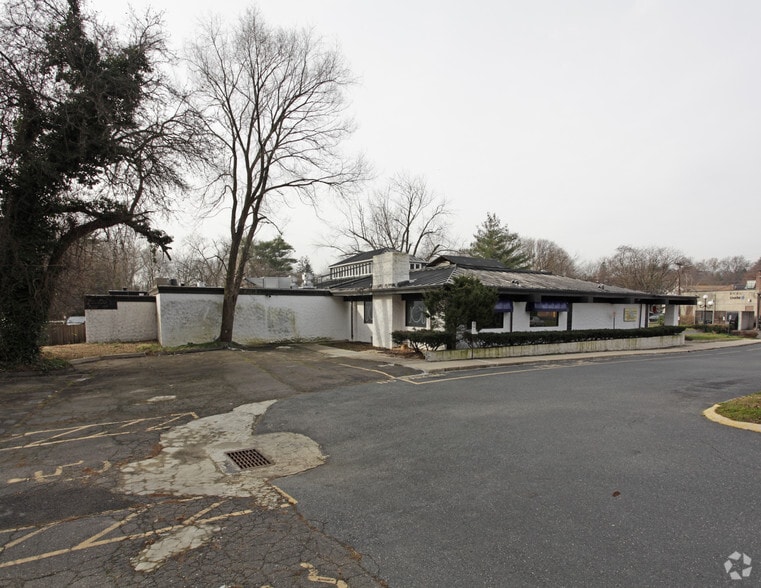 111 Old Kings Hwy, Darien, CT for lease - Building Photo - Image 2 of 2