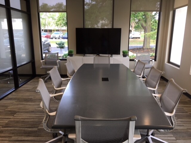 3989 Research Park Dr, Ann Arbor, MI for lease - Building Photo - Image 3 of 17