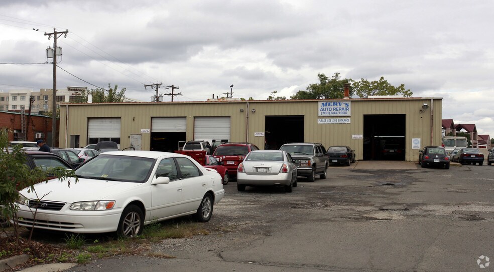 6850 Springfield Blvd, Springfield, VA for sale - Primary Photo - Image 1 of 1