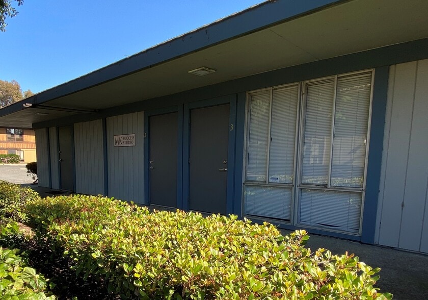 2454 Stanwell Dr, Concord, CA for sale - Building Photo - Image 3 of 4