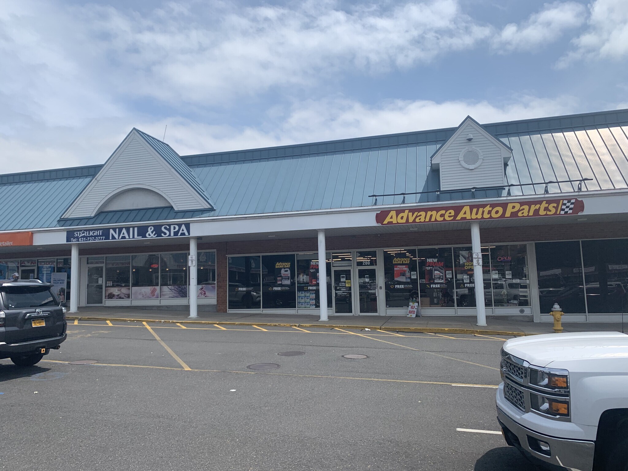 300318 Portion Rd, Ronkonkoma, NY 11779 Meat Farms Center