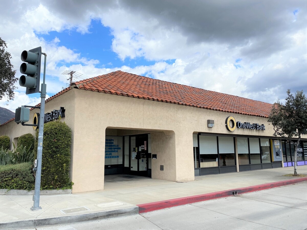 113 E Foothill Blvd, Arcadia, CA 91006