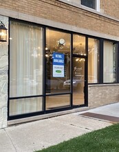 4663-4669 N Manor Ave, Chicago, IL for lease Building Photo- Image 2 of 13