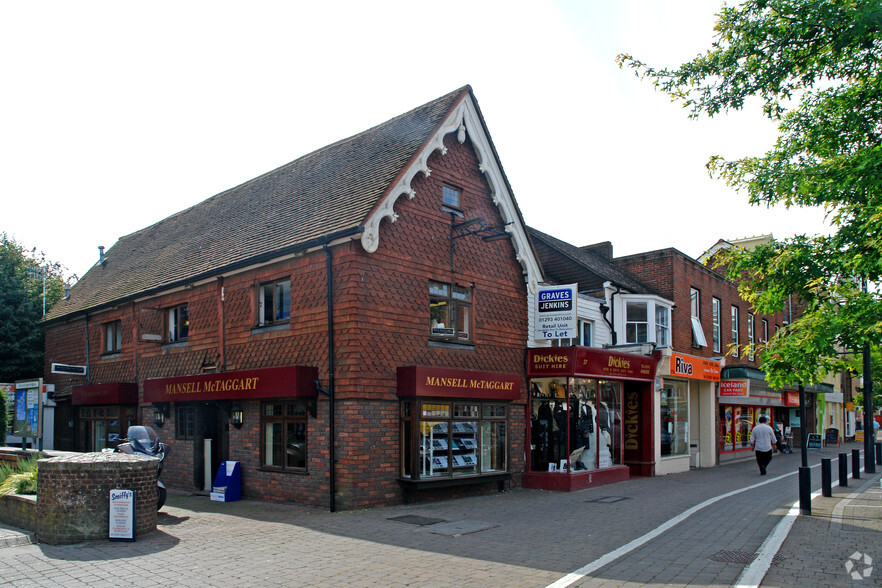 37-37B High St, Crawley for lease - Building Photo - Image 2 of 6