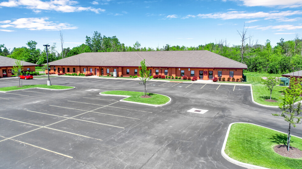 2701 Transit Rd, Elma, NY for lease - Building Photo - Image 1 of 9