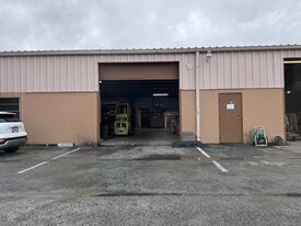 3,500 SF WAREHOUSE - Warehouse