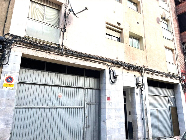 Carrer Indivil i Mandoni, Lleida, Lérida for sale - Building Photo - Image 2 of 13