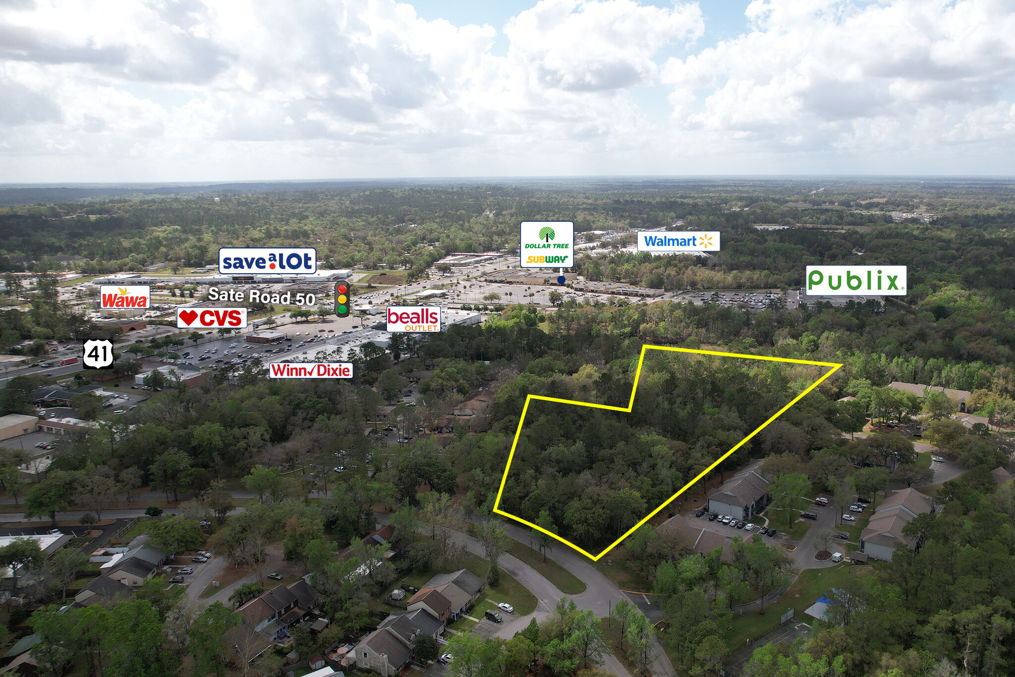 965 Candlelight Blvd Blvd, Brooksville, FL for sale Building Photo- Image 1 of 9