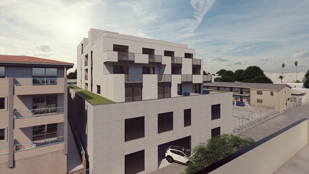 646 W 6th St, San Pedro, CA for sale - Building Photo - Image 2 of 5