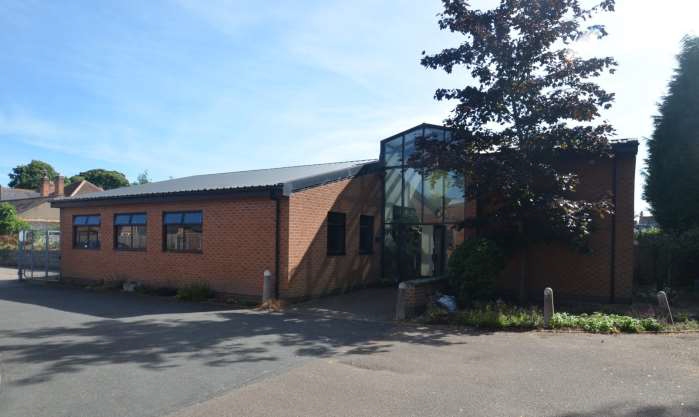 Church View, Leicester for lease - Primary Photo - Image 1 of 2