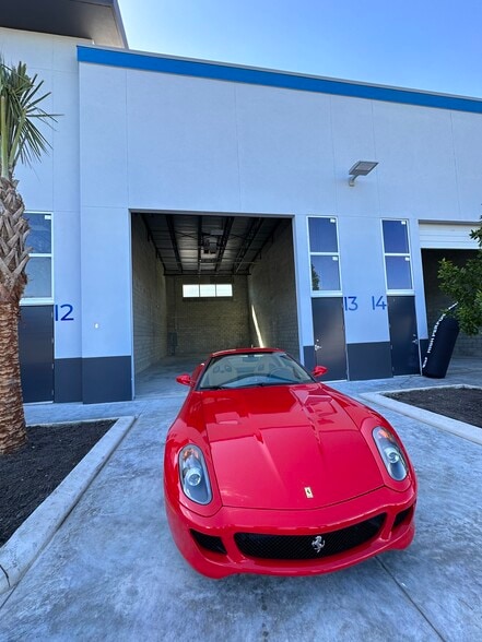 15375 Corporate N rd, Jupiter, FL for sale - Building Photo - Image 3 of 4