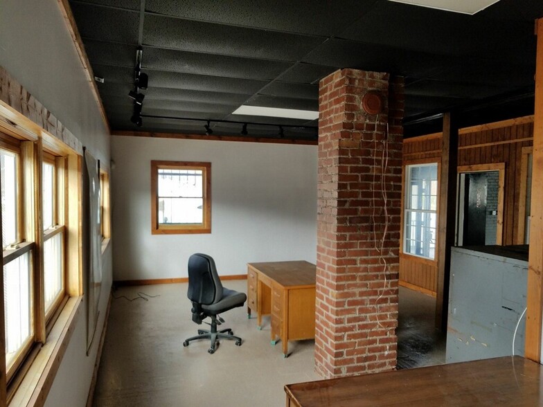 922 W Main St, Rock Hill, SC for lease - Interior Photo - Image 3 of 7