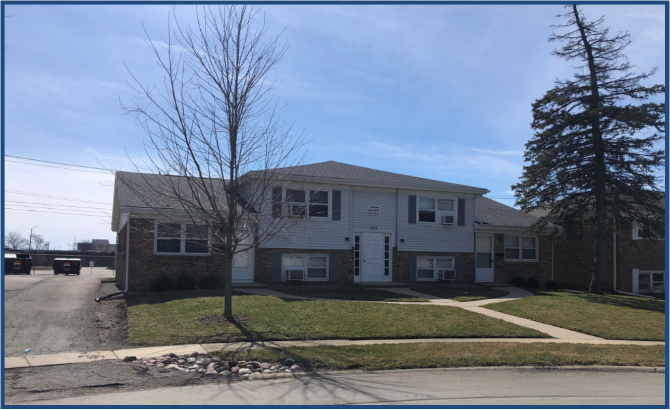 333337 Riley Dr, Bloomington, IL 61701