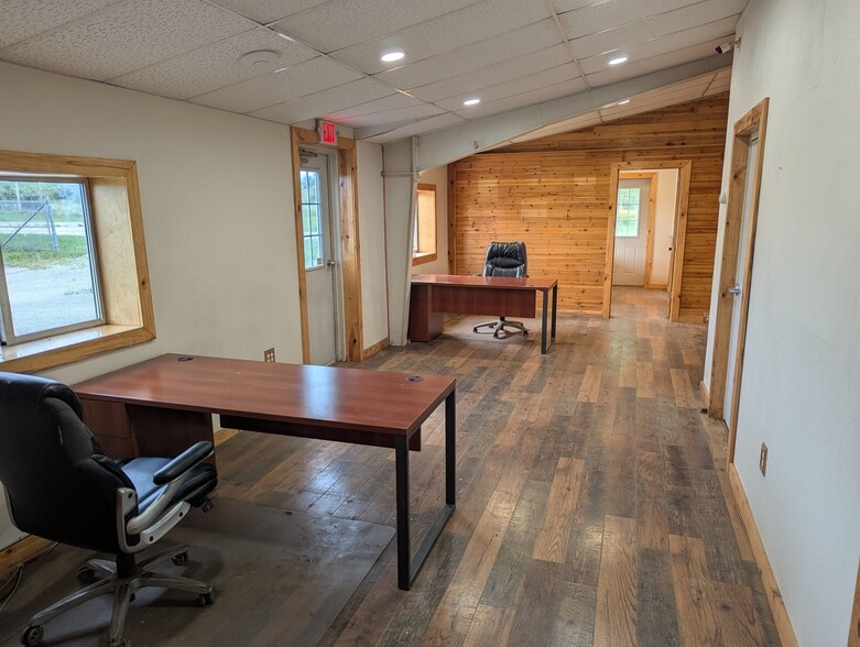 W1957 Highway 16, Ixonia, WI for sale - Building Photo - Image 3 of 8