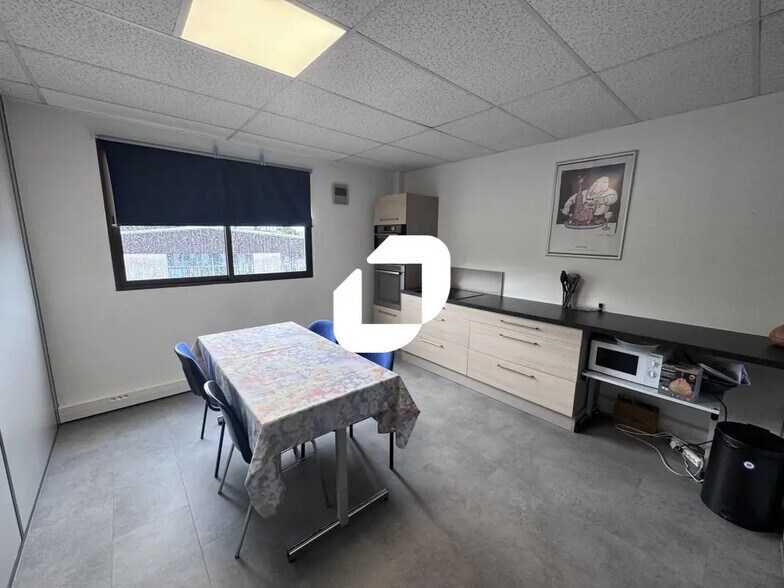 1 Rue Evariste Galois, Eckbolsheim for lease - Interior Photo - Image 3 of 13