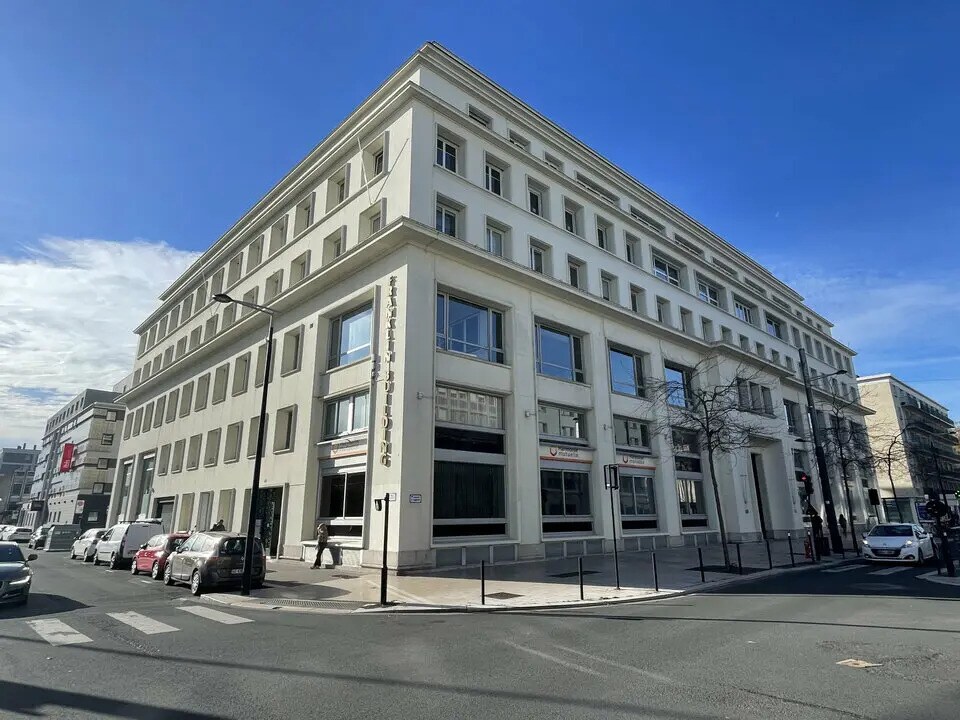 Vente Bureaux 230 m² - Photo 1