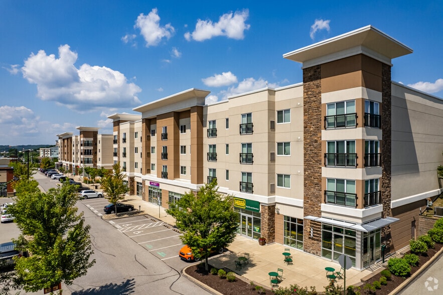 100 Adios Dr, Washington, PA for lease - Building Photo - Image 1 of 5