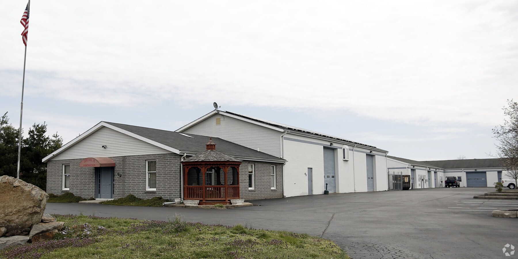 View Photo