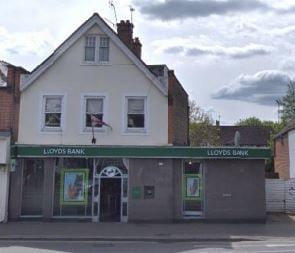 5 Between Streets, Cobham for sale - Primary Photo - Image 1 of 1