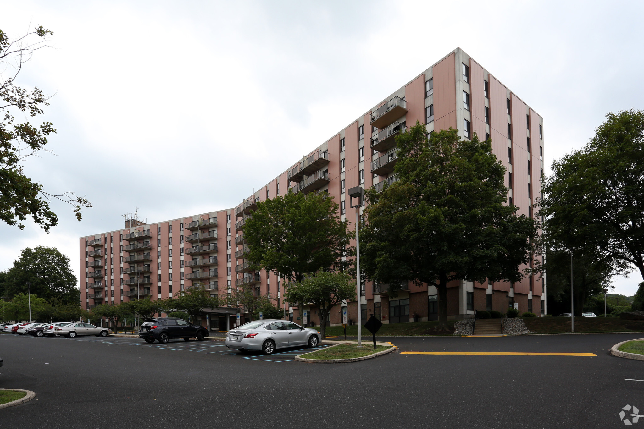 1001-1003 Easton Rd, Willow Grove, PA for lease Building Photo- Image 1 of 43