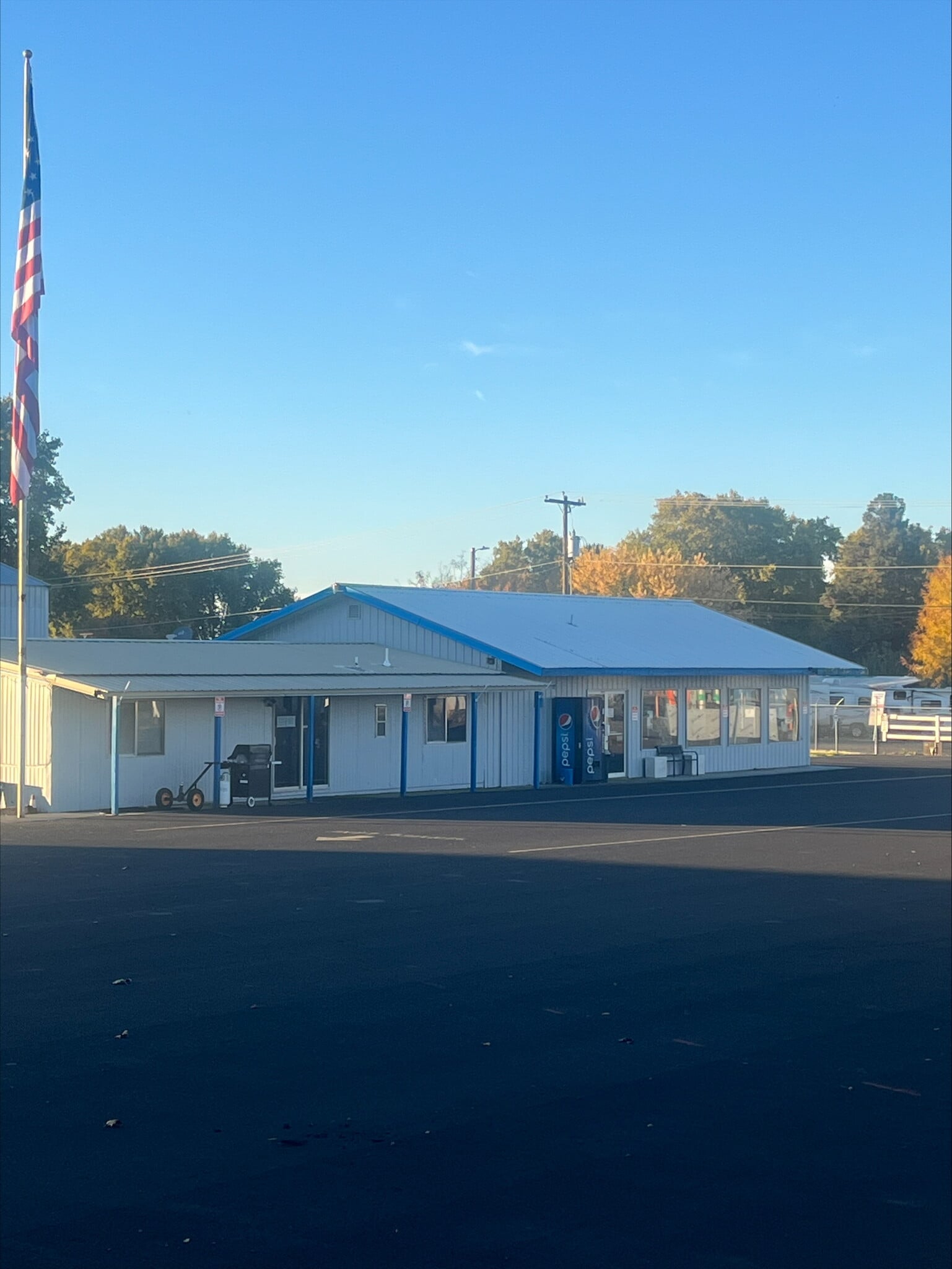 84722 Highway 11, Milton-Freewater, OR for sale Primary Photo- Image 1 of 8